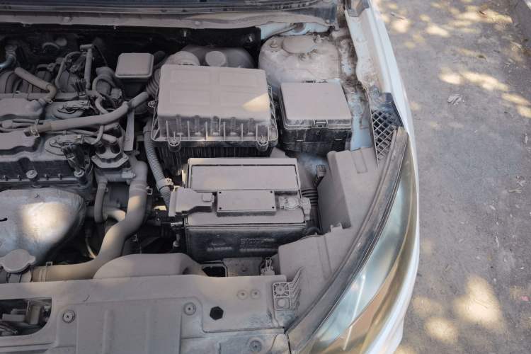 Used CHANGAN Eado 2016 1.6L Manual Junku Model Engine Bay Left