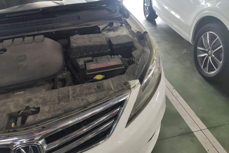 Used CHANGAN Eado 2016 1.6L Manual Fashion Edition Engine Bay Left