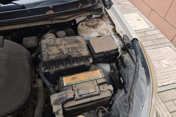 Used CHANGAN Eado 2016 1.6L Manual Fashion Edition Engine Bay Left