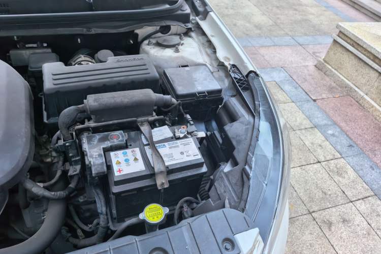 Used CHANGAN Eado 2016 1.6L GDI Automatic Jingling Model Engine Bay Left