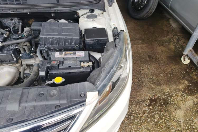 Used CHANGAN Eado 2016 1.6L Automatic Trend Model Engine Bay Left