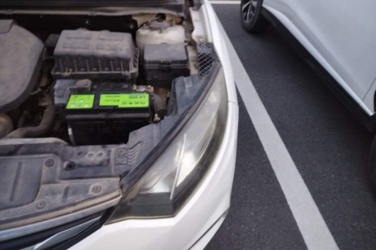 Used CHANGAN Eado 2016 1.6L Automatic Junku Model Engine Bay Left