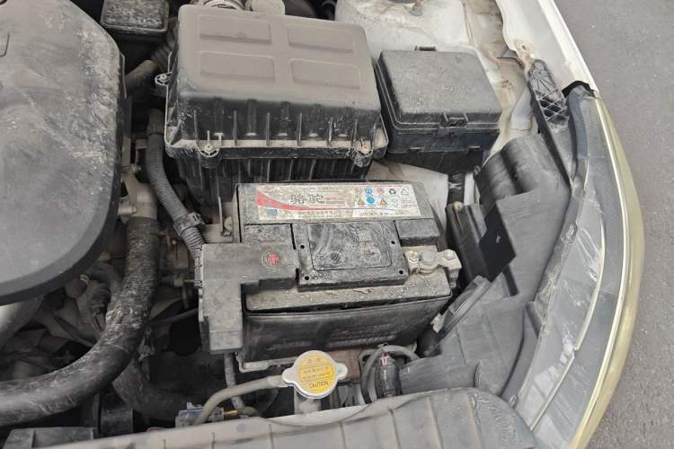 Used CHANGAN Eado 2016 1.6L Manual Fashion Edition Engine Bay Left