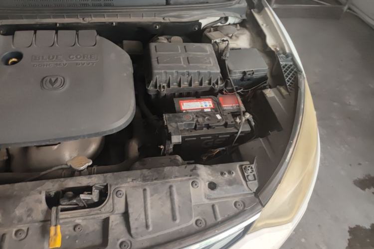 Used CHANGAN Eado 2016 1.6L Manual Junku Model Engine Bay Left