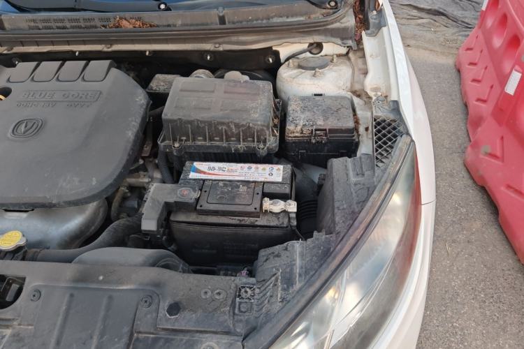 Used CHANGAN Eado 2016 1.6L Automatic Junku Model Engine Bay Left