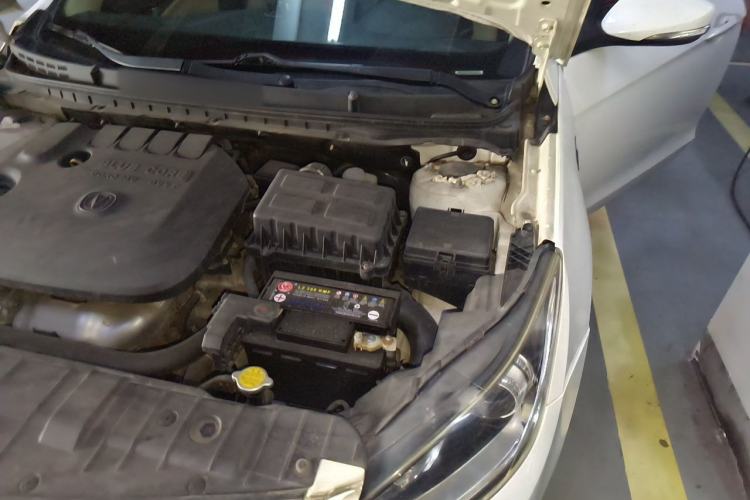 Used CHANGAN Eado 2016 1.6L Automatic Trend Model Engine Bay Left