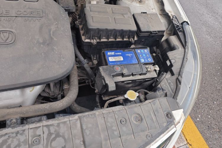 Used CHANGAN Eado 2016 1.6L Manual Fashion Edition Engine Bay Left