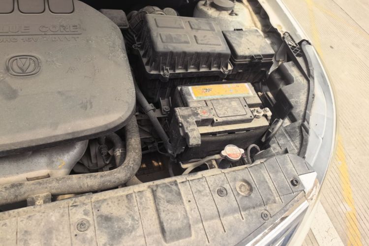 Used CHANGAN Eado 2016 1.6L Manual Fashion Edition Engine Bay Left