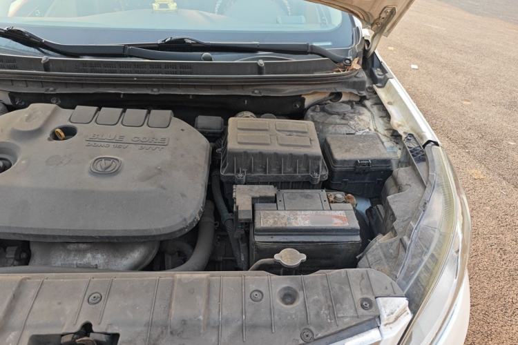 Used CHANGAN Eado 2016 1.6L Manual Fashion Edition Engine Bay Left