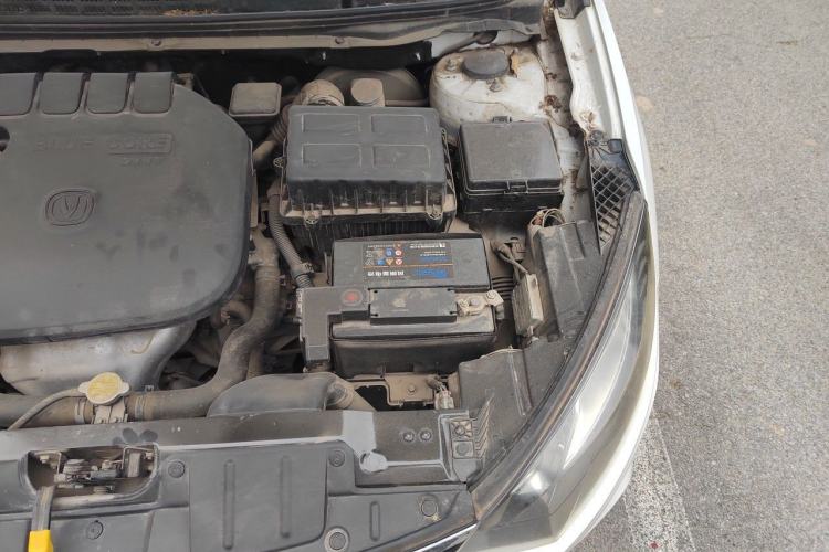 Used CHANGAN Eado 2016 1.6L Manual Junku Model Engine Bay Left