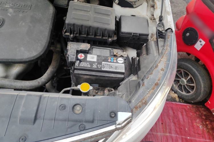 Used CHANGAN Eado 2016 1.6L Manual Fashion Edition Engine Bay Left