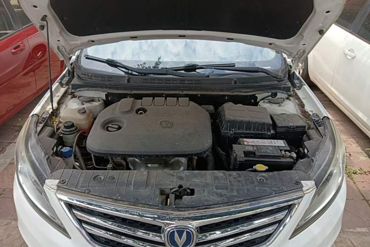 Used CHANGAN Eado 2016 1.6L Manual Fashion Edition Engine Bay