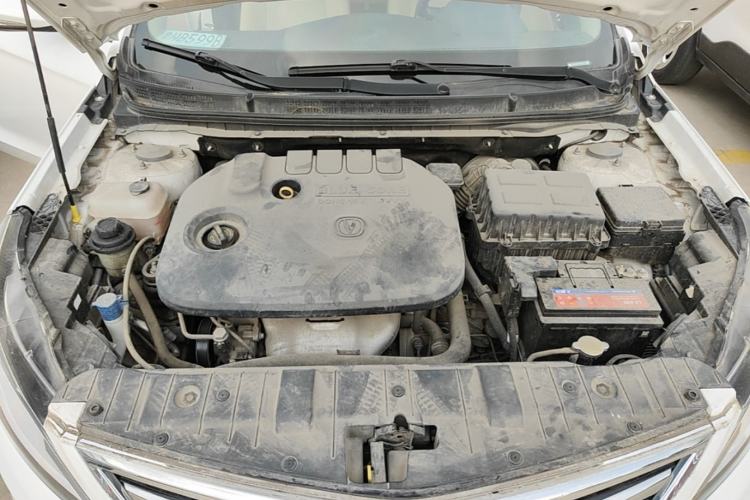 Used CHANGAN Eado 2016 1.6L Manual Fashion Edition Engine Bay
