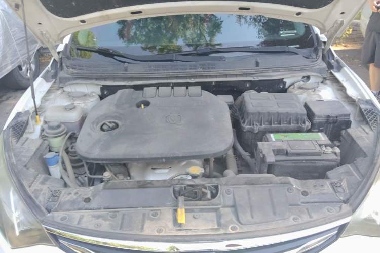 Used CHANGAN Eado 2016 1.6L Manual Junku Model Engine Bay