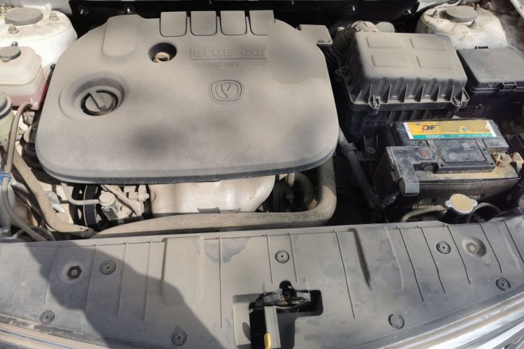 Used CHANGAN Eado 2016 1.6L Manual Fashion Edition Engine Bay