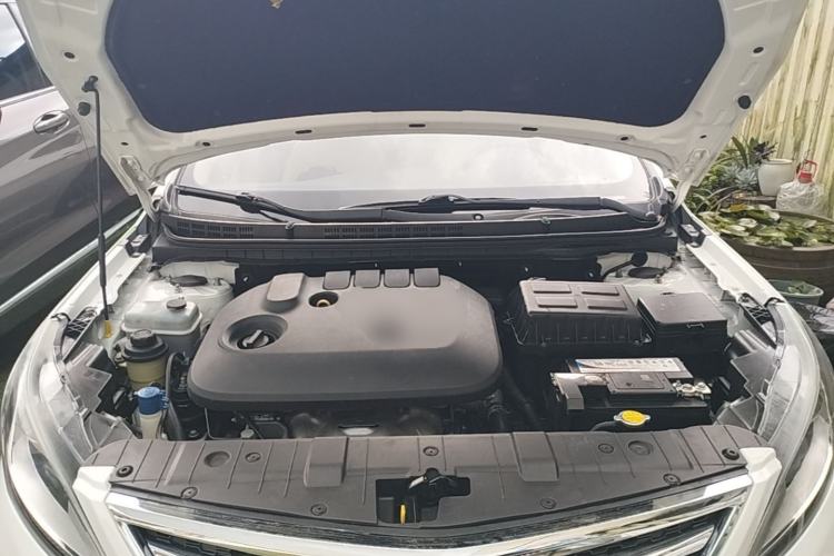 Used CHANGAN Eado 2016 1.6L Automatic Trend Model Engine Bay