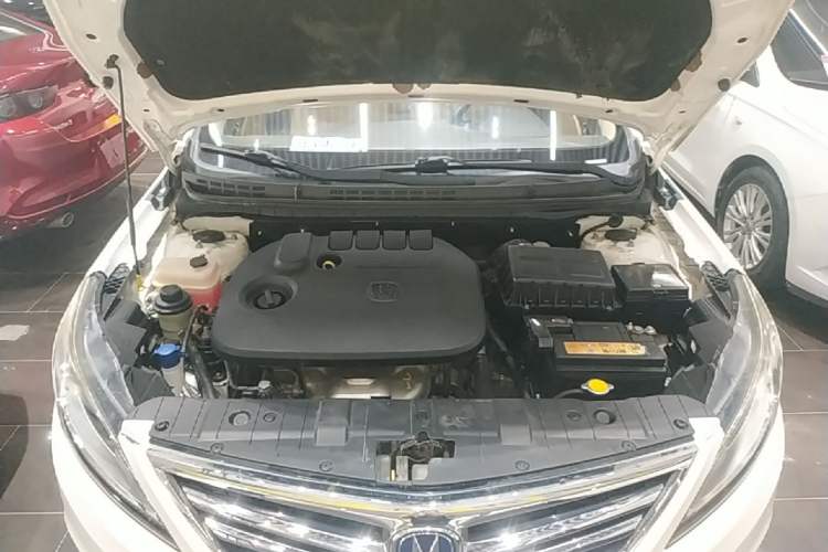 Used CHANGAN Eado 2016 1.6L Manual Fashion Edition Engine Bay
