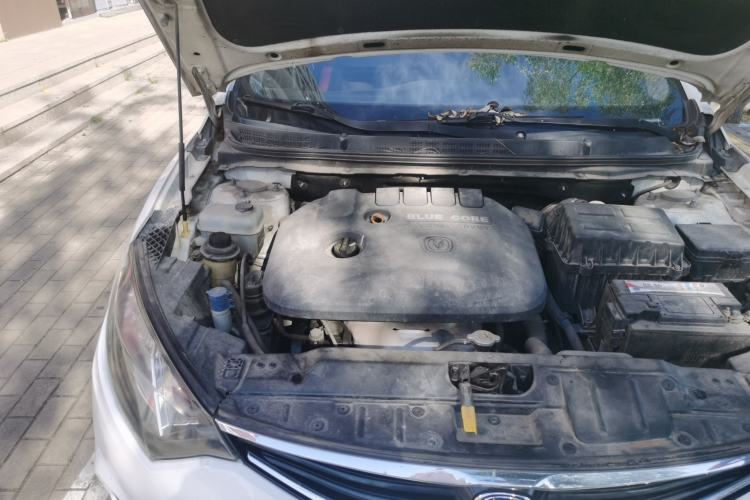 Used CHANGAN Eado 2016 1.6L Automatic Junku Model Engine Bay Right