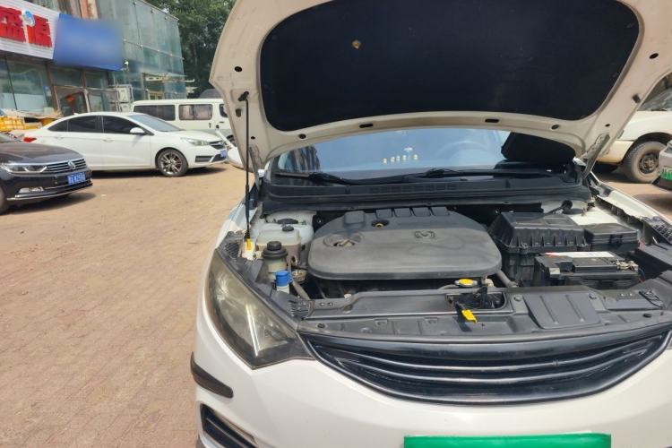 Used CHANGAN Eado 2016 1.6L Manual Junku Model Engine Bay Right