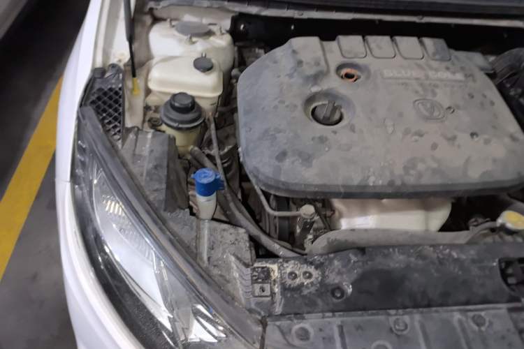 Used CHANGAN Eado 2016 1.6L Automatic Junku Model Engine Bay Right