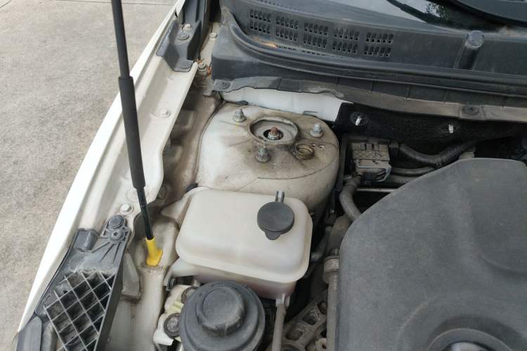 Used CHANGAN Eado 2016 1.6L Automatic Junku Model Engine Bay Right