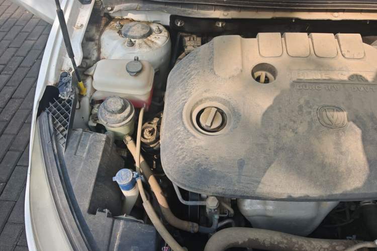 Used CHANGAN Eado 2016 1.6L Manual Junku Model Engine Bay Right