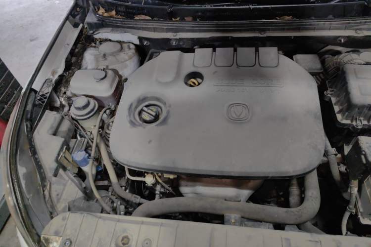 Used CHANGAN Eado 2016 1.6L Manual Fashion Edition Engine Bay Right
