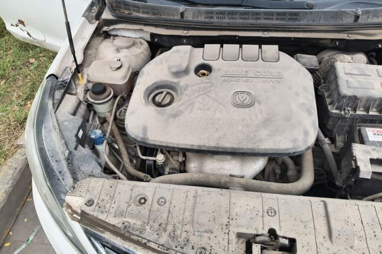 Used CHANGAN Eado 2016 1.6L Manual Fashion Edition Engine Bay Right