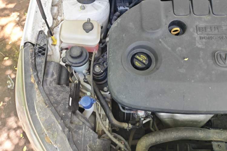Used CHANGAN Eado 2016 1.6L Manual Fashion Edition Engine Bay Right