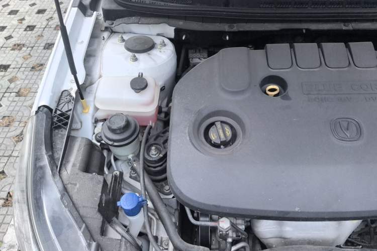 Used CHANGAN Eado 2016 1.6L Manual Fashion Edition Engine Bay Right