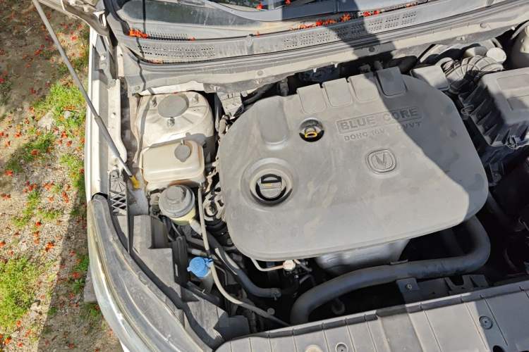 Used CHANGAN Eado 2016 1.6L Manual Fashion Edition Engine Bay Right