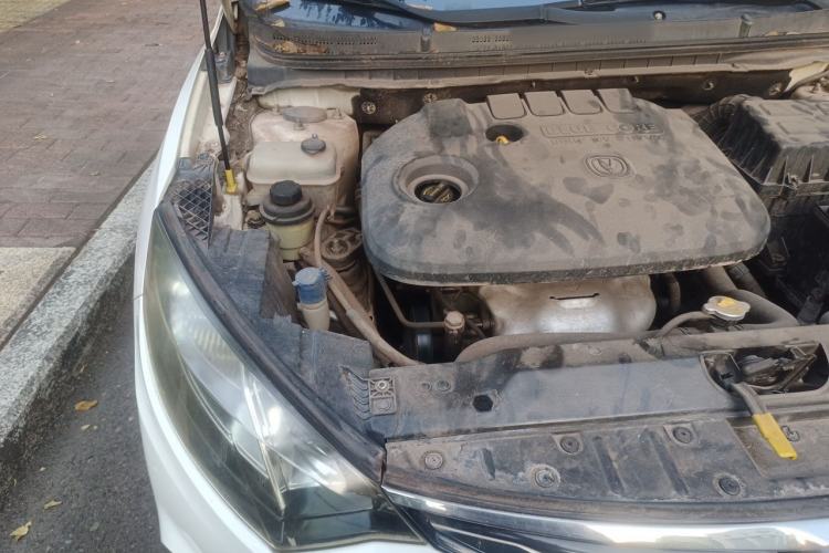 Used CHANGAN Eado 2016 1.6L Manual Junku Model Engine Bay Right