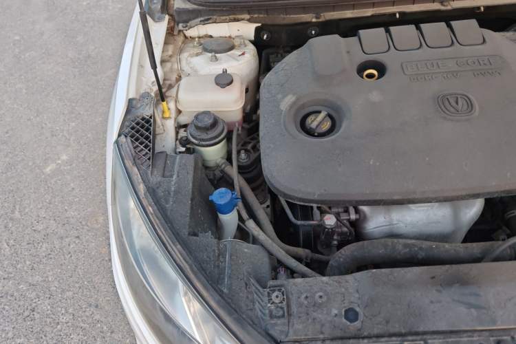 Used CHANGAN Eado 2016 1.6L Automatic Junku Model Engine Bay Right