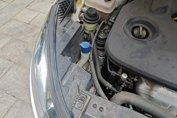 Used CHANGAN Eado 2016 1.6L Automatic Junku Model Engine Bay Right