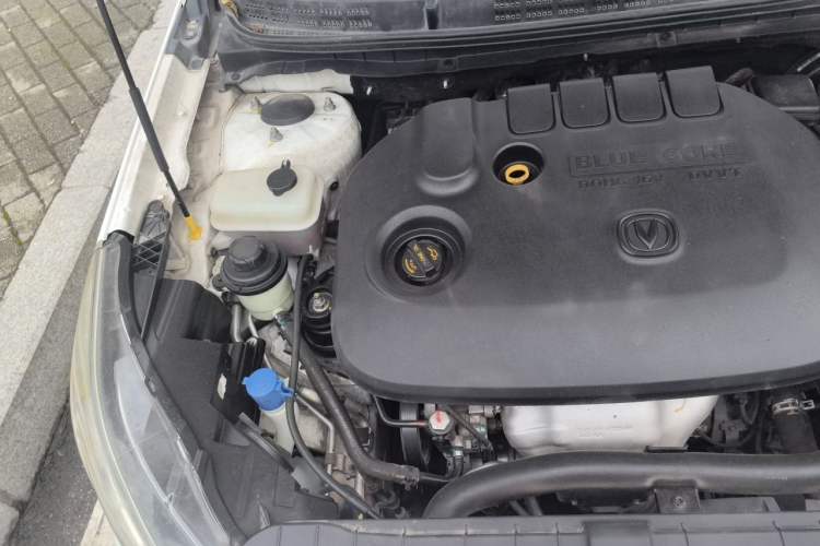 Used CHANGAN Eado 2016 1.6L Manual Fashion Edition Engine Bay Right