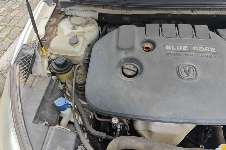 Used CHANGAN Eado 2016 1.6L Manual Junku Model Engine Bay Right