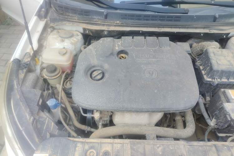 Used CHANGAN Eado 2016 1.6L Manual Fashion Edition Engine Bay Right