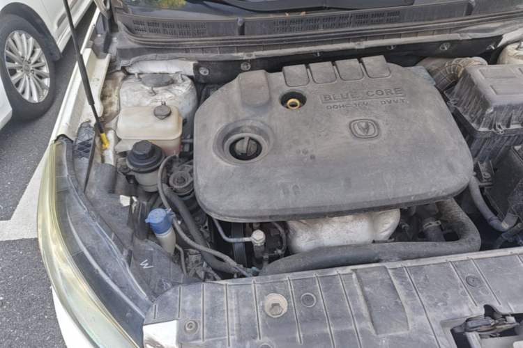 Used CHANGAN Eado 2016 1.6L Manual Fashion Edition Engine Bay Right