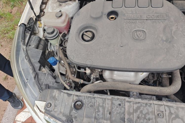 Used CHANGAN Eado 2016 1.6L Manual Fashion Edition Engine Bay Right