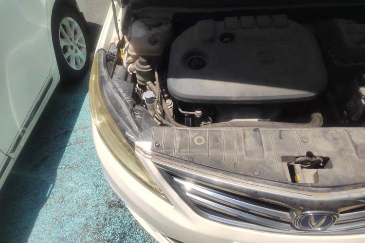 Used CHANGAN Eado 2016 1.6L Manual Fashion Edition Engine Bay Right