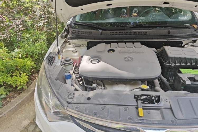Used CHANGAN Eado 2016 1.6L Automatic Junku Model Engine Bay Right