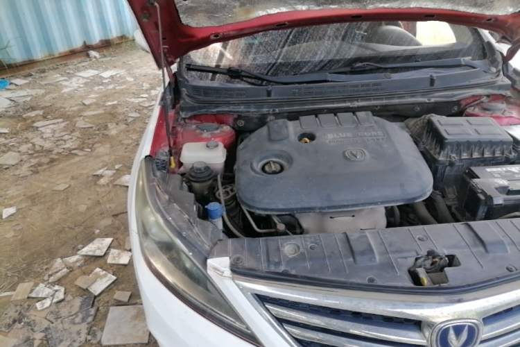 Used CHANGAN Eado 2016 1.6L Manual Fashion Edition Engine Bay Right