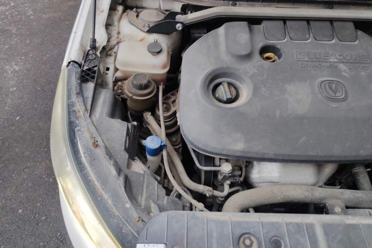 Used CHANGAN Eado 2016 1.6L Manual Fashion Edition Engine Bay Right