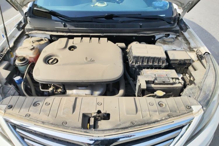 Used CHANGAN Eado 2016 1.6L Manual Fashion Edition Engine Bay