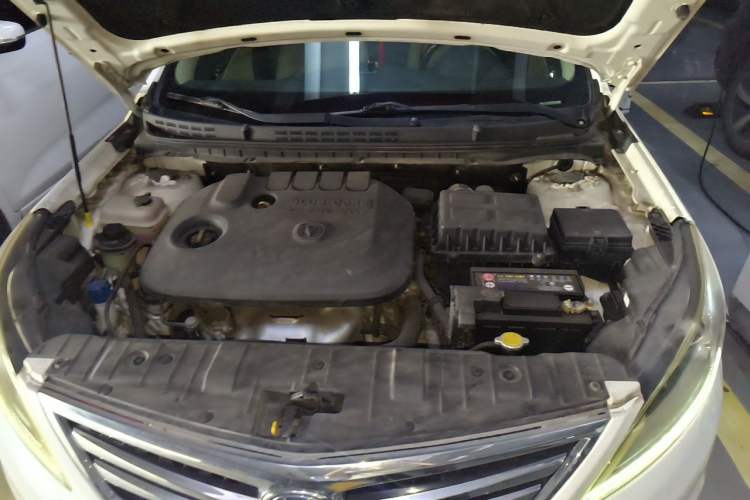Used CHANGAN Eado 2016 1.6L Automatic Trend Model Engine Bay