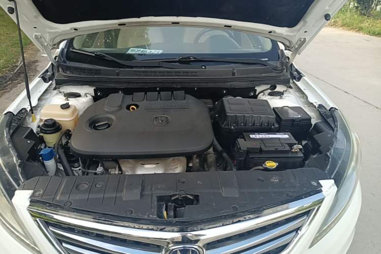 Used CHANGAN Eado 2016 1.6L Automatic Trend Model Engine Bay