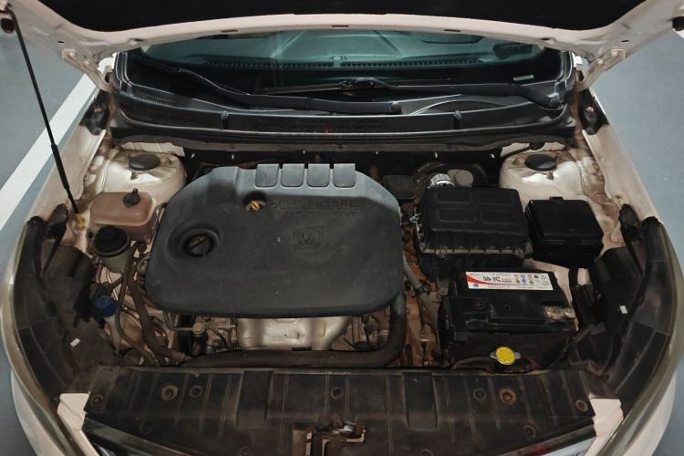 Used CHANGAN Eado 2016 1.6L Automatic Trend Model Engine Bay