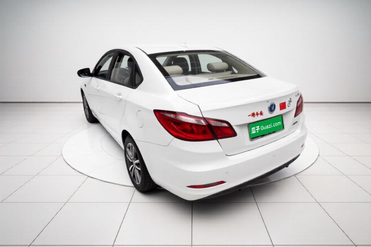 Used CHANGAN Eado 2016 1.6L Manual Fashion Edition Exterior 2
