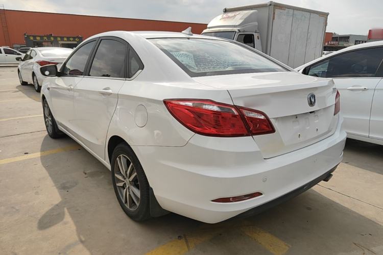 Used CHANGAN Eado 2016 1.6L Manual Fashion Edition Exterior 2