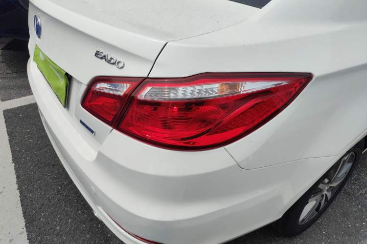 Used CHANGAN Eado 2016 1.6L Automatic Trend Model Exterior 3